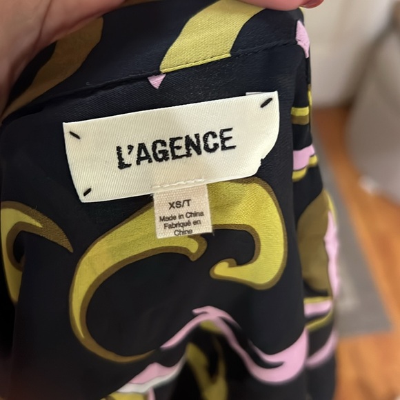 L’AGENCE Silk Blouse NWOT - Picture 10 of 11